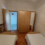 And With Parking Space - 4814 Pensión 3*