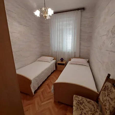 And With Parking Space - 4814 Πανσιόν