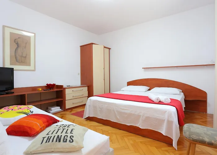 Konukevi And With Parking Space - 4814 3*