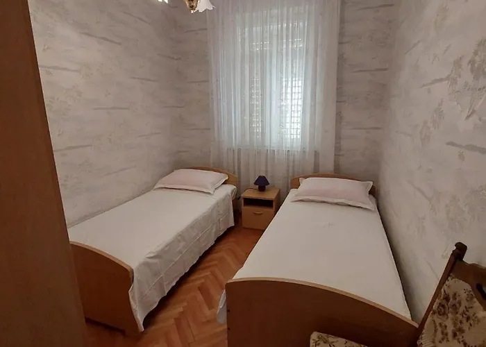 And With Parking Space - 4814 Konukevi