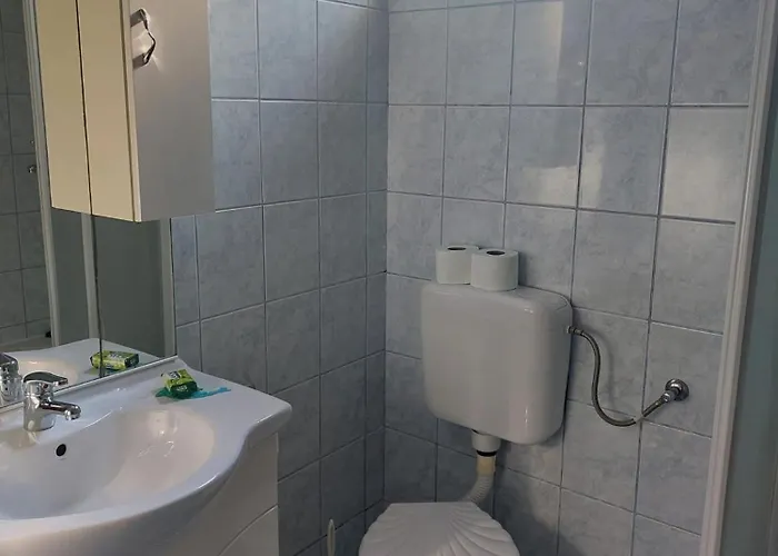 Konukevi And With Parking Space - 4814 3*