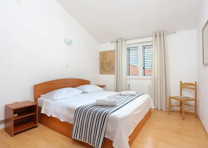 And With Parking Space - 4814 Trogir