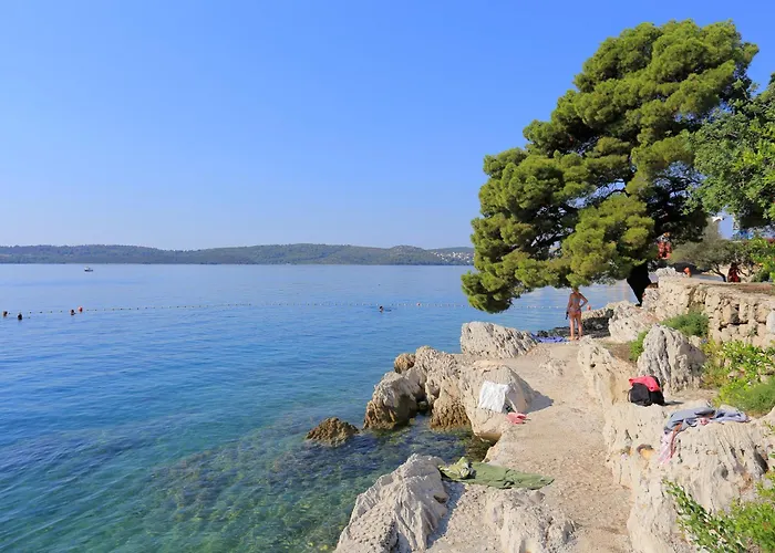 And With Parking Space - 4814 3* Trogir