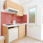 And With Parking Space - 4814 Guest house Trogir