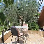 And With Parking Space - 4814 Guest house Trogir