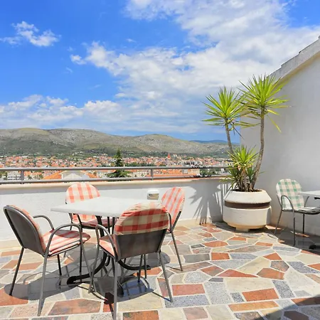 And With Parking Space - 4814 Gasthuis Trogir